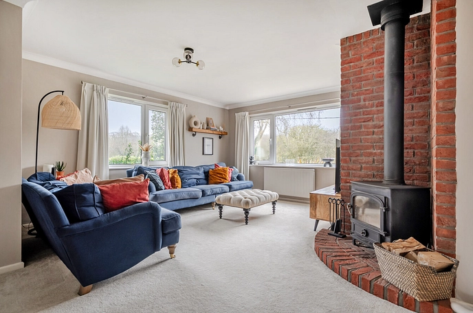 4 bedroom  detached bungalow for sale