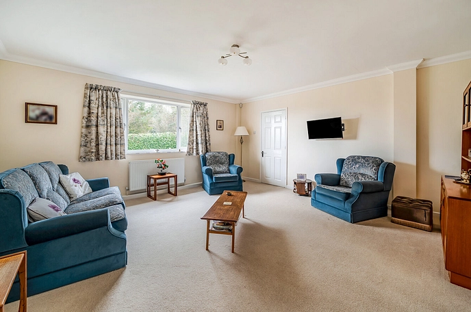 3 bedroom  detached bungalow to rent