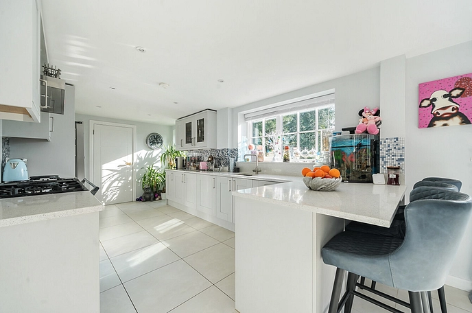 4 bedroom  detached house for sale