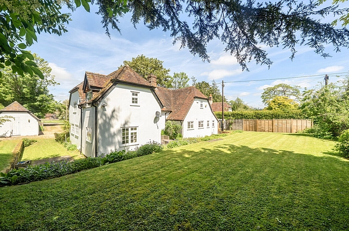 4 bedroom  detached house for sale