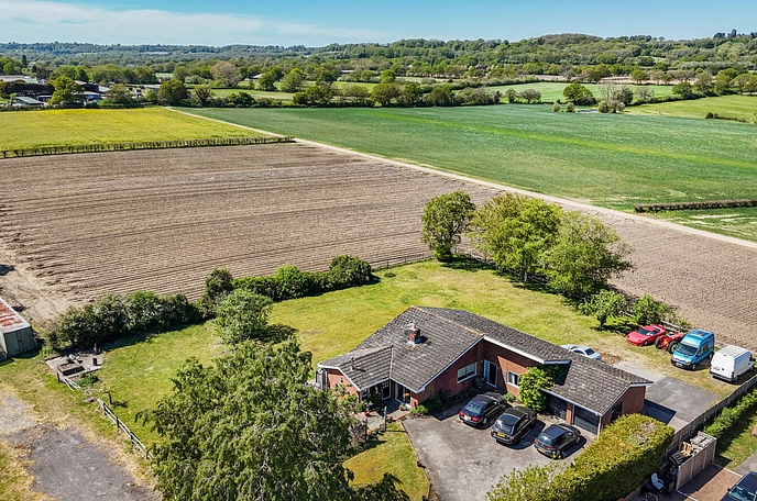4 bedroom  detached bungalow for sale