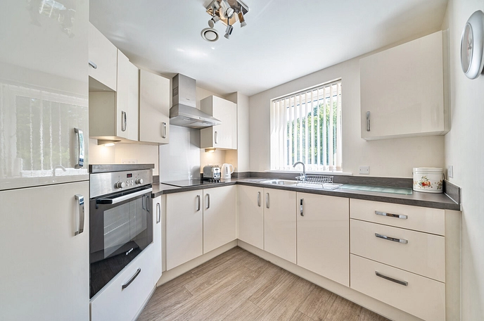 2 bedroom apartment for sale