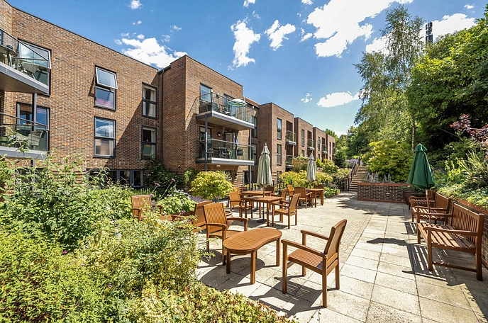 2 bedroom apartment for sale