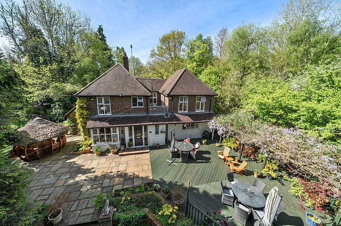 4 bedroom  detached house for sale