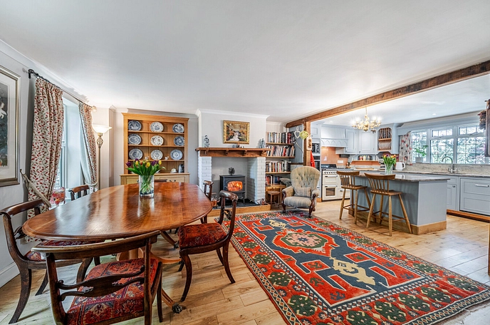 4 bedroom  detached house for sale