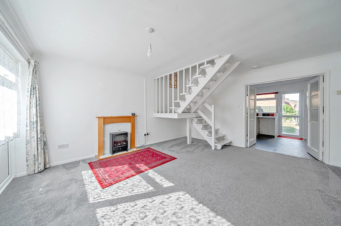 2 bedroom  terraced house for sale