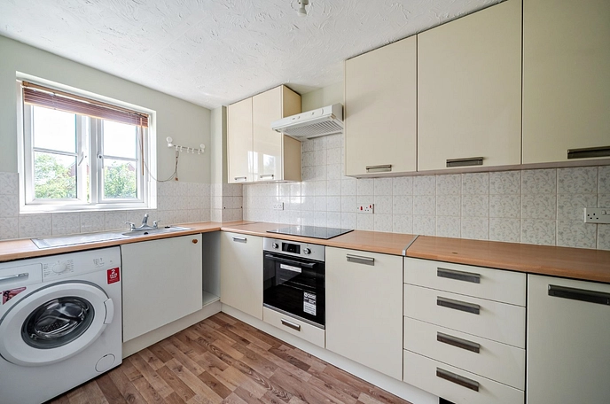 2 bedroom apartment to rent
