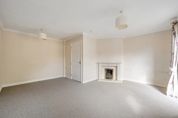 2 bedroom  terraced house for sale