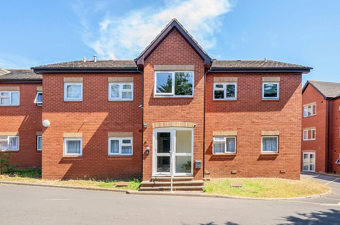 2 bedroom apartment to rent