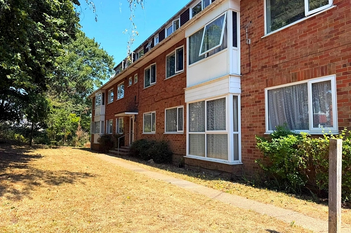 2 bedroom apartment to rent