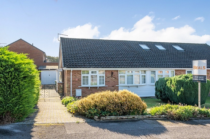 2 bedroom  semi-detached bungalow for sale