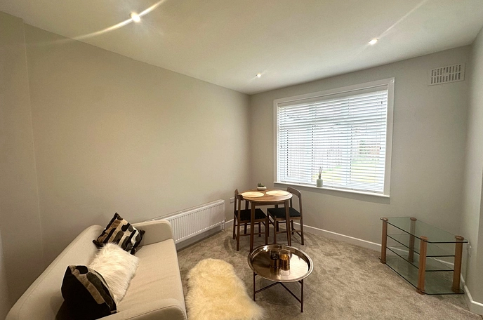 2 bedroom  detached bungalow to rent