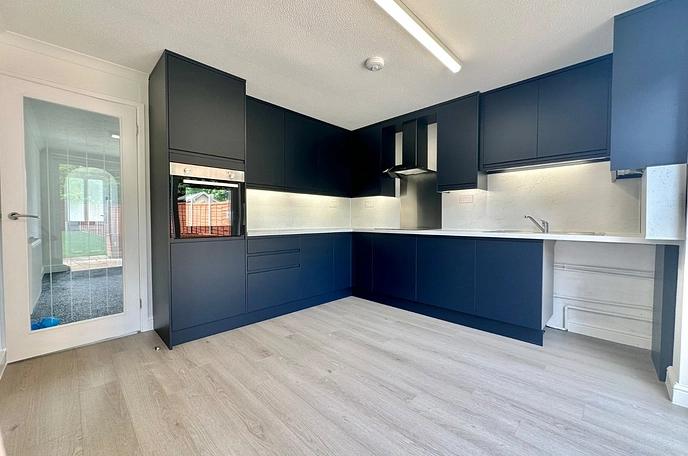 2 bedroom house to rent