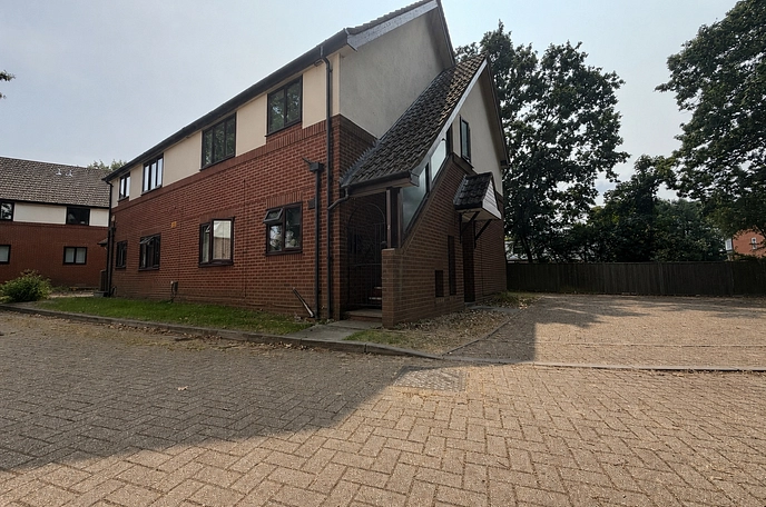 2 bedroom apartment to rent
