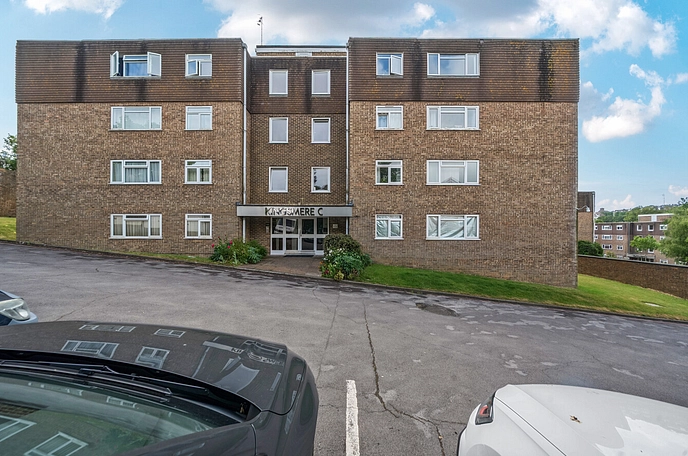 2 bedroom apartment to rent