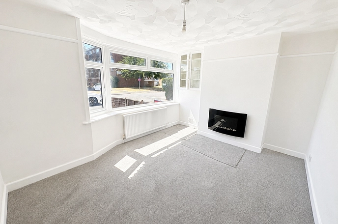 3 bedroom  terraced house to rent