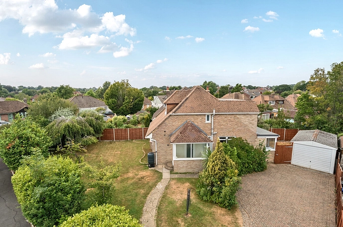 4 bedroom  detached house for sale