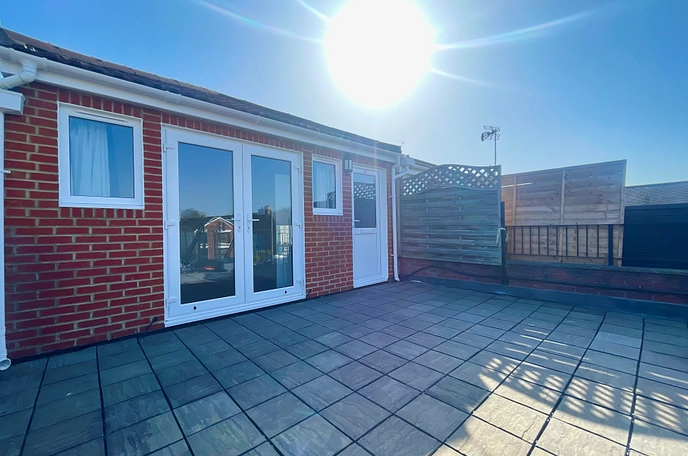2 bedroom apartment to rent