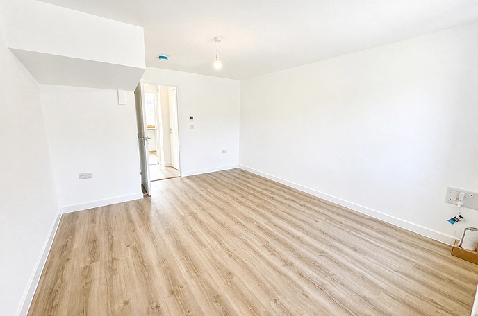 3 bedroom  terraced house to rent