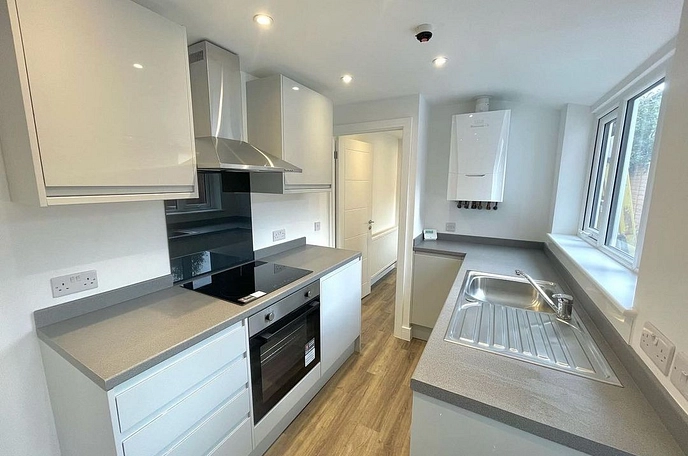 2 bedroom  terraced house to rent