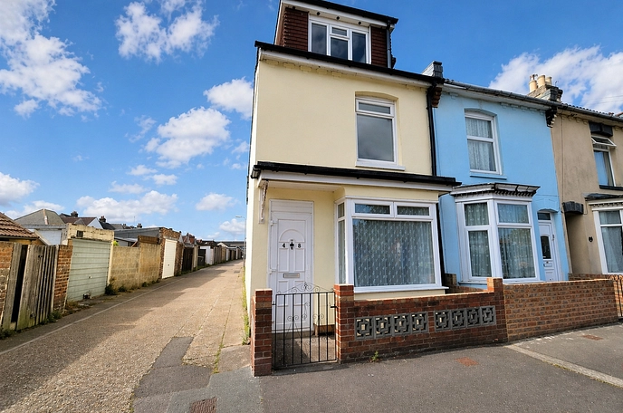 4 bedroom house to rent