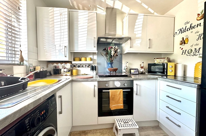 2 bedroom house to rent
