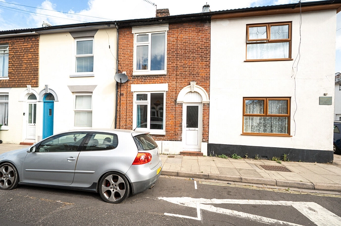 2 bedroom terraced house to rent