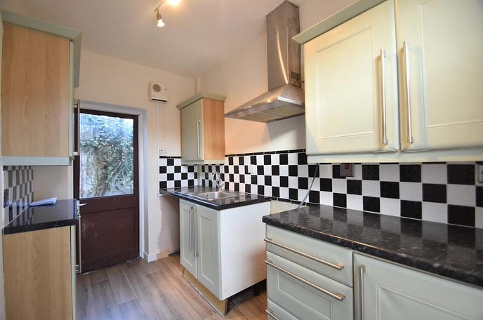 1 bedroom apartment to rent
