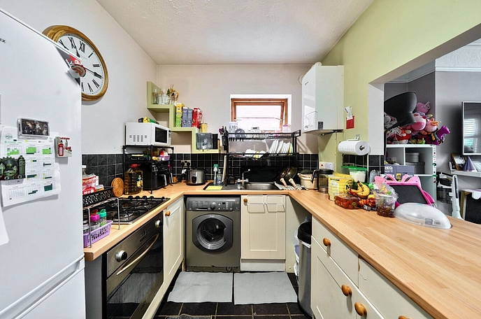 2 bedroom apartment to rent