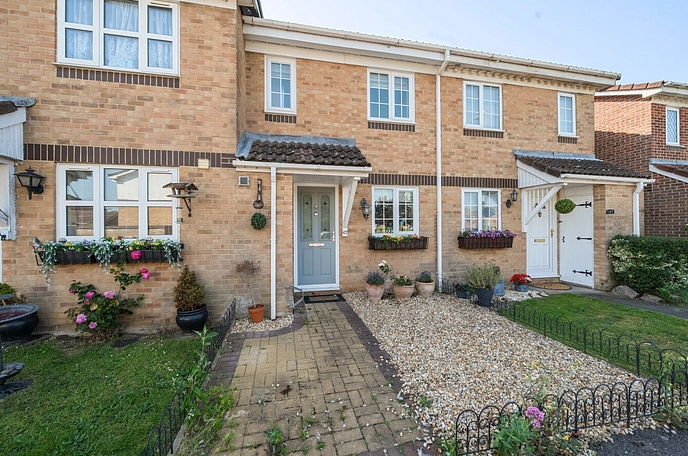2 bedroom terraced house to rent