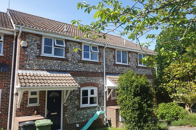 3 bedroom  terraced house to rent