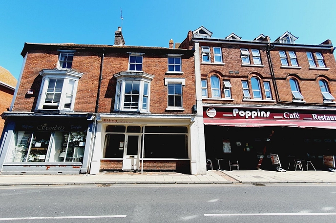 3 bedroom apartment to rent
