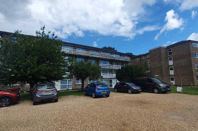 2 bedroom apartment to rent
