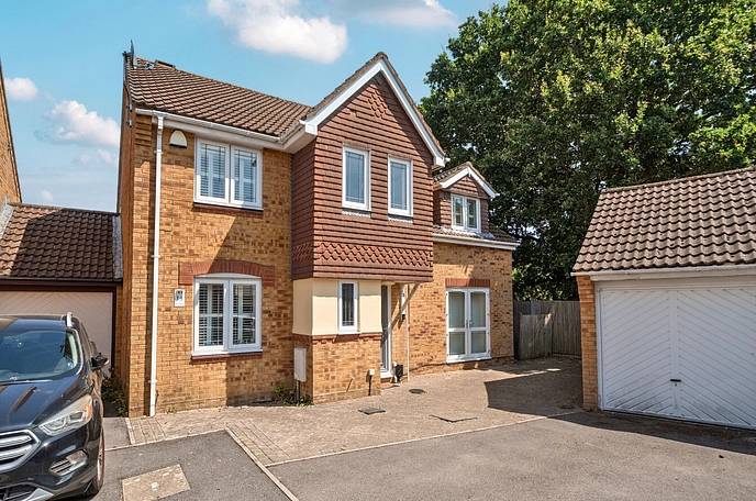 5 bedroom house for sale