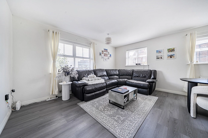 2 bedroom apartment to rent