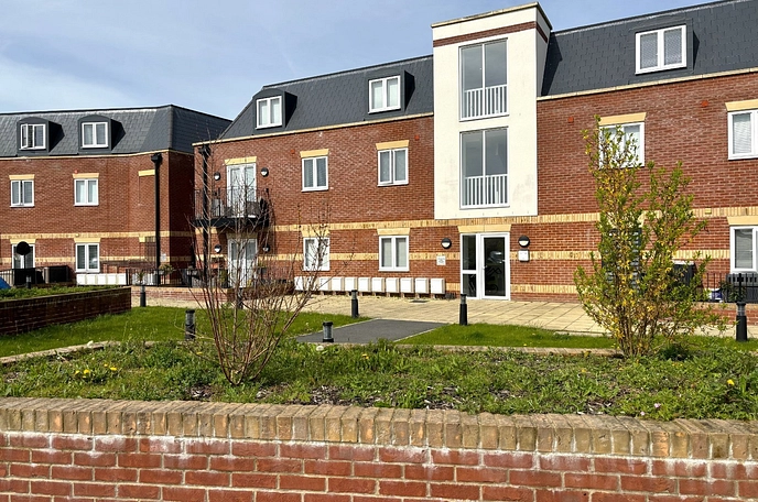 2 bedroom apartment to rent