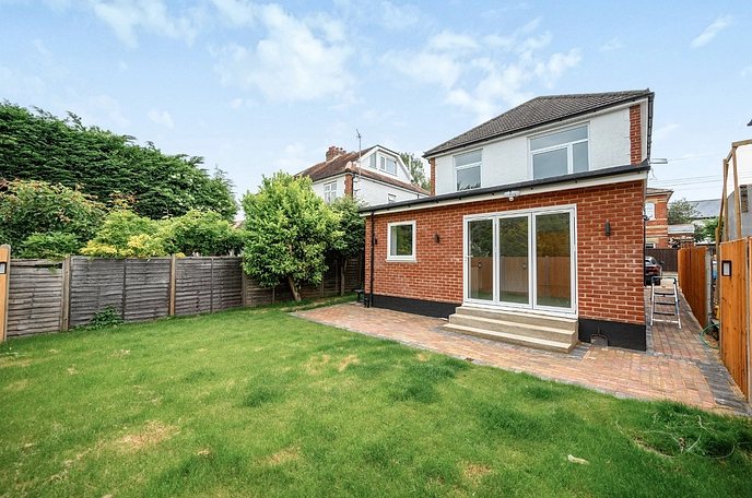 3 bedroom  detached house for sale