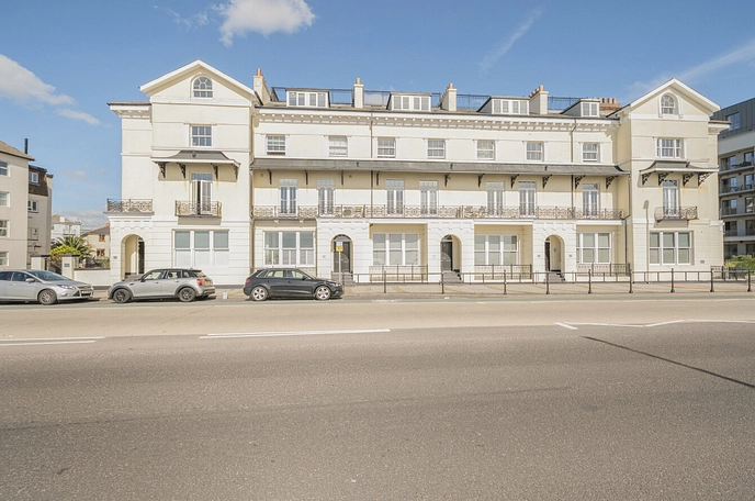 3 bedroom apartment to rent
