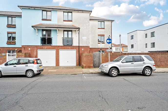 3 bedroom house for sale
