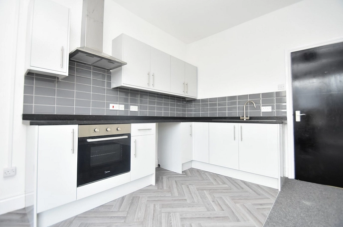 2 bedroom apartment to rent