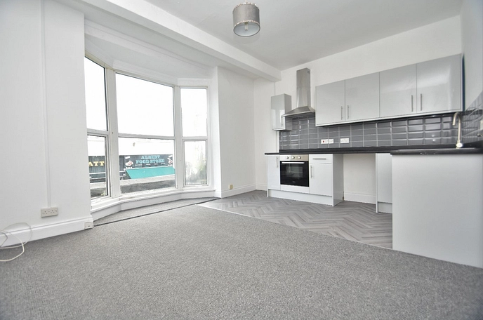 2 bedroom apartment to rent