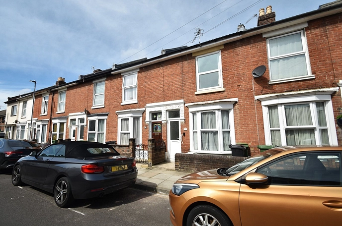 2 bedroom terraced house to rent