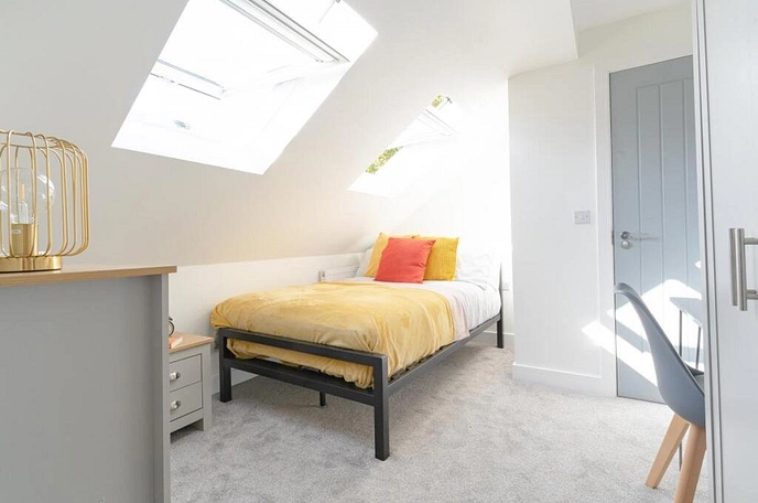 7 bedroom house to rent