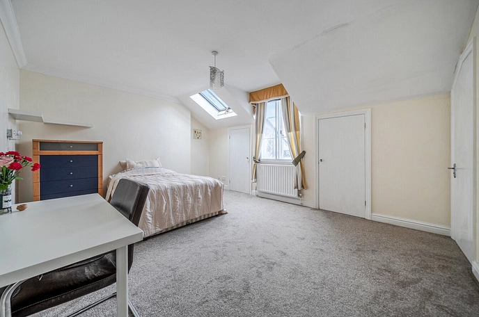 2 bedroom apartment to rent
