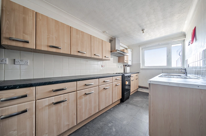 3 bedroom apartment to rent
