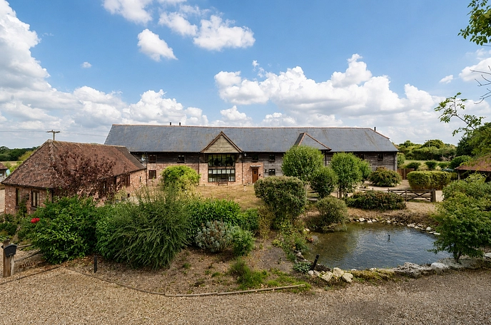 4 bedroom  terraced house for sale