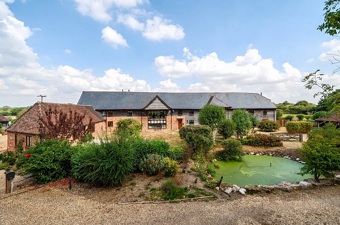 4 bedroom  terraced house for sale
