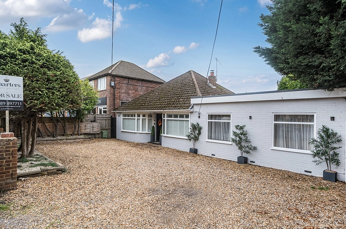 4 bedroom  detached bungalow for sale