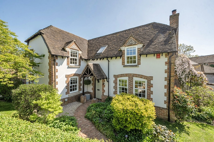 4 bedroom  detached house for sale