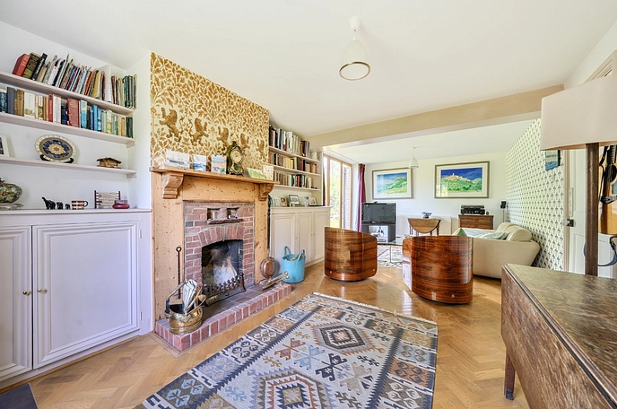 3 bedroom  detached house for sale